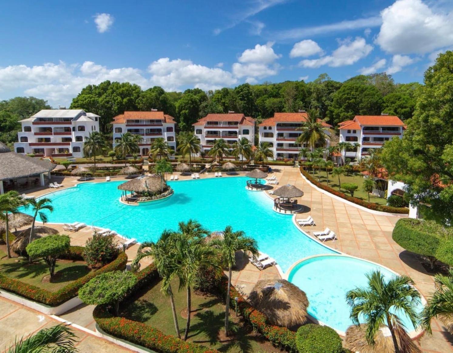 The Biggest Swimming Pool In Sosua, Frente A La Piscina Mas Grande En Sosuaアパートメント エクステリア 写真