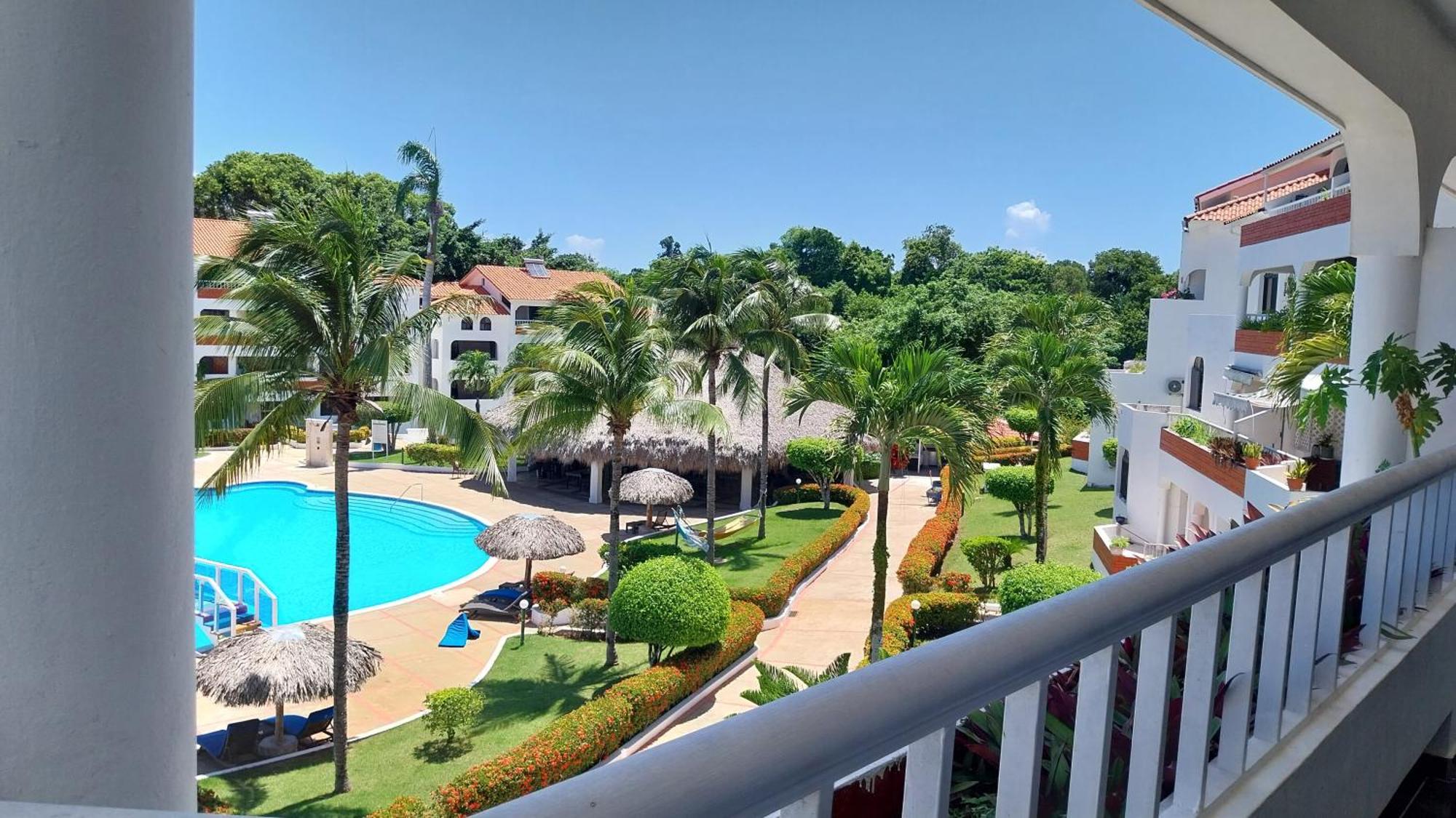 The Biggest Swimming Pool In Sosua, Frente A La Piscina Mas Grande En Sosuaアパートメント エクステリア 写真